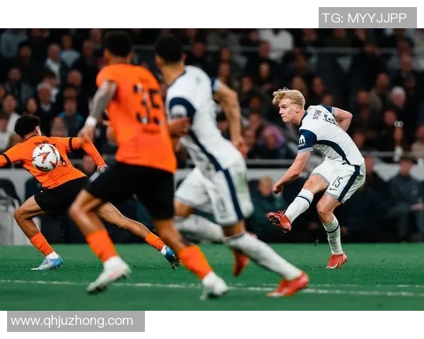 欧联杯精彩对决拜仁逆转热刺帽子戏法引爆全场战术分析